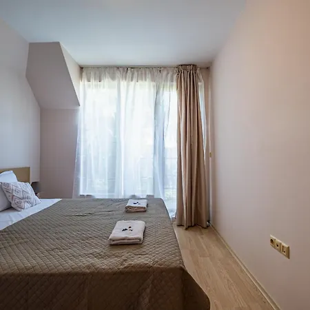 아파트 Luxury 2 Bedroom With Sea View