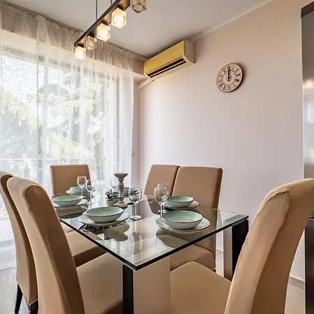 Luxury 2 Bedroom With Sea View 바르나
