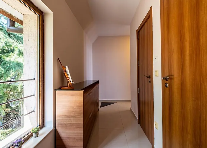 Luxury 2 Bedroom With Sea View Apartman Várna