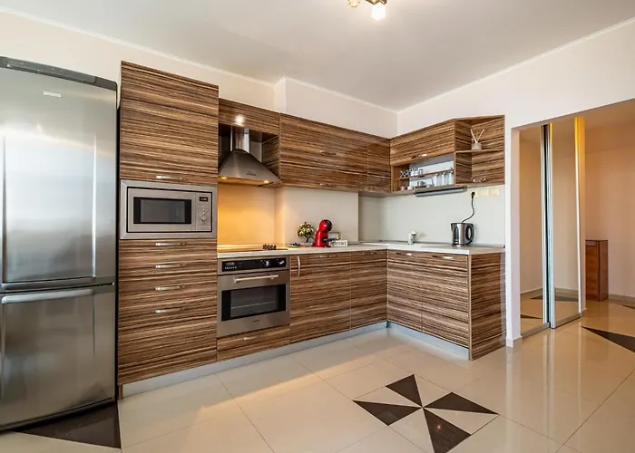 Luxury 2 Bedroom With Sea View * 瓦爾納